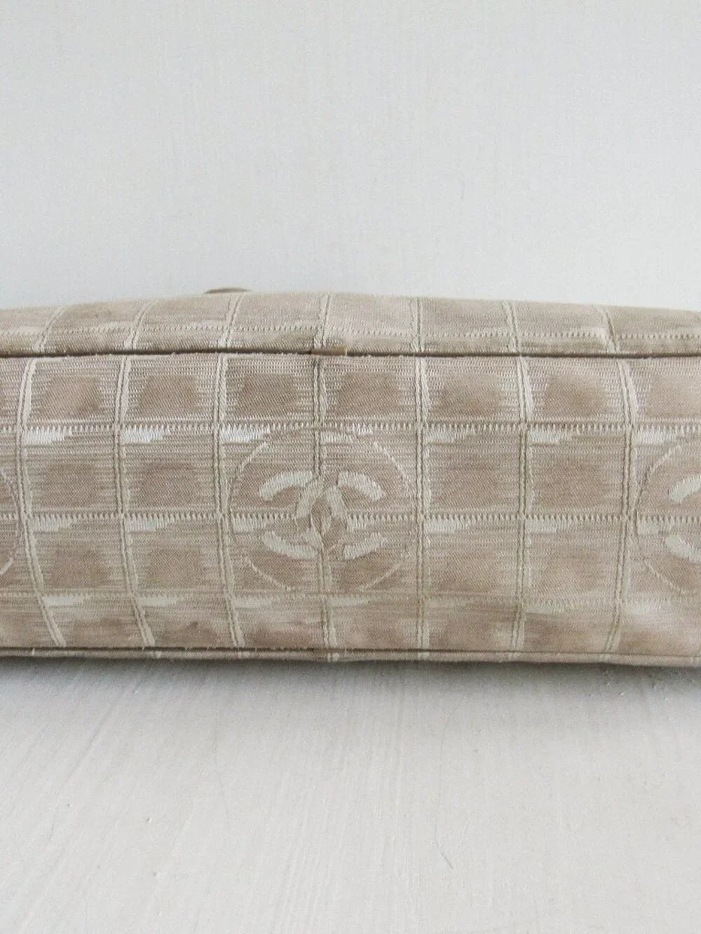 CHANEL stylish east